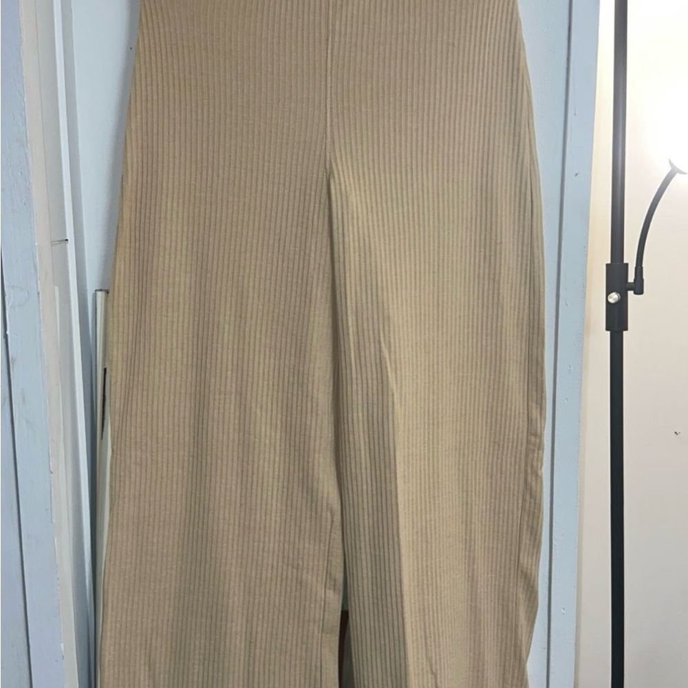 PrettyLittleThing Beige Wide-Leg Pants